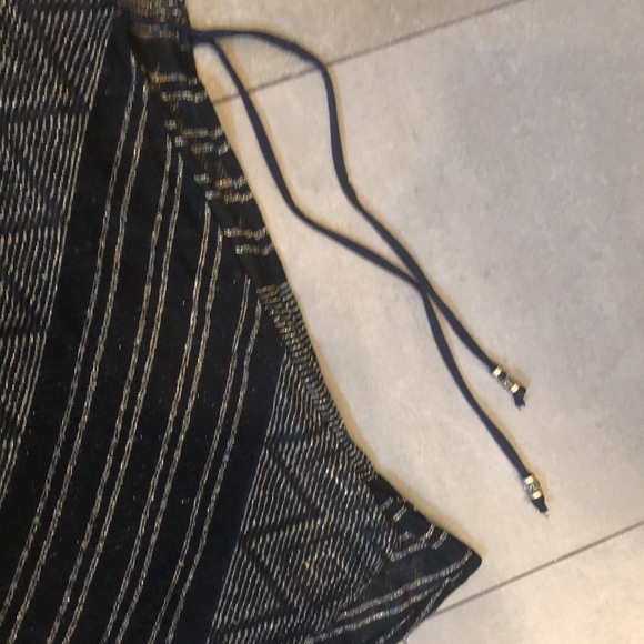 Vitamin A Taliha Tunic - Picture 6 of 12